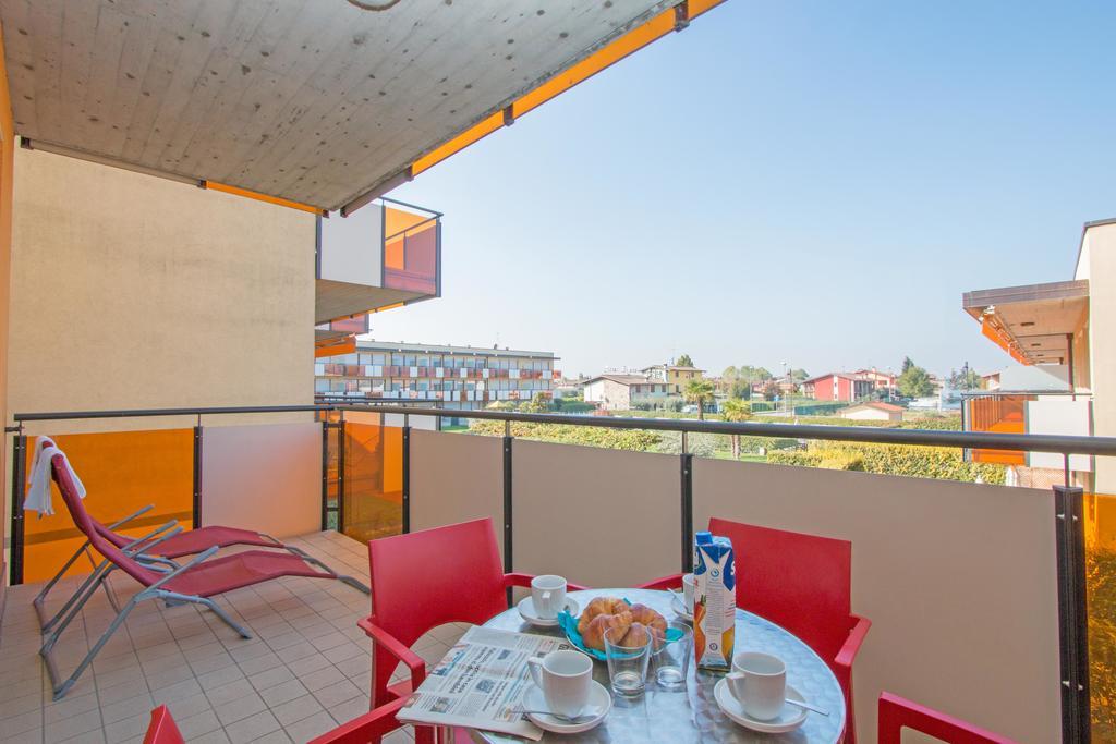 Benacus E4 Apartment By Wonderful Italy Сирмионе Екстериор снимка